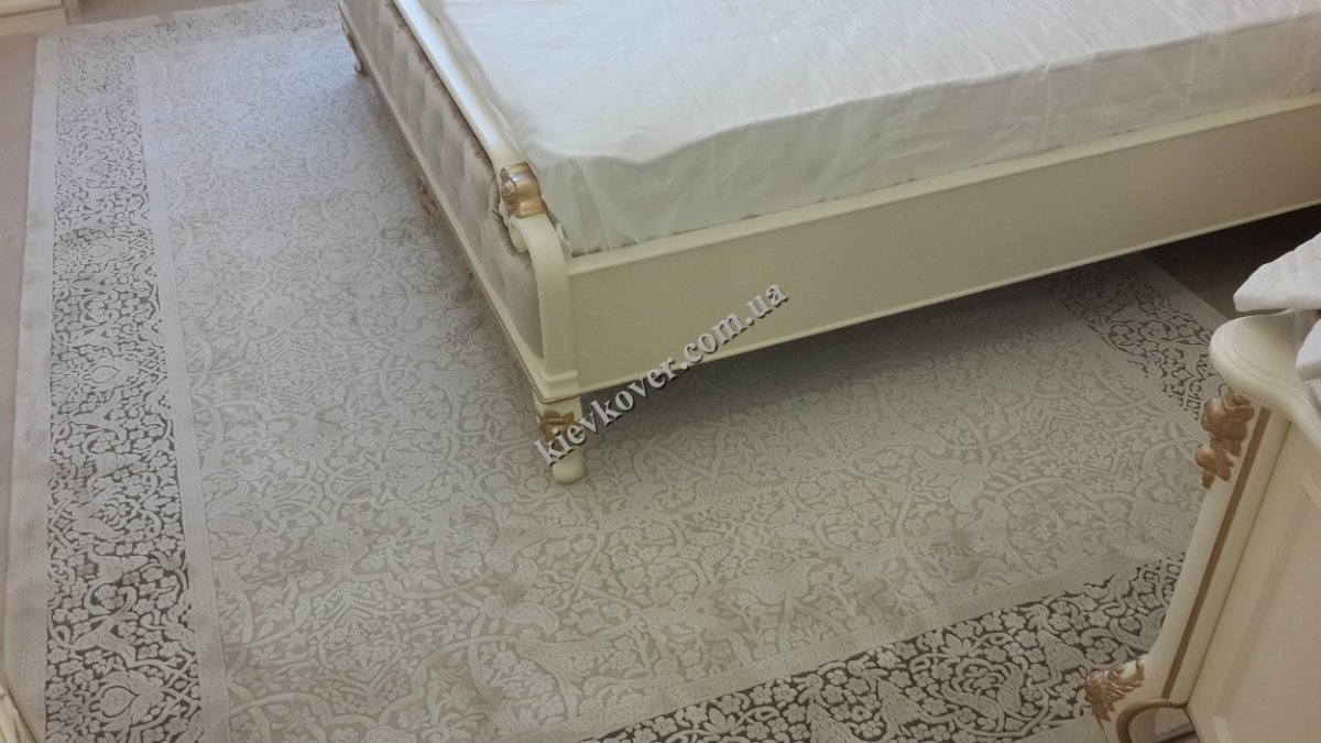 11 Ковер Angora Everest 3331E